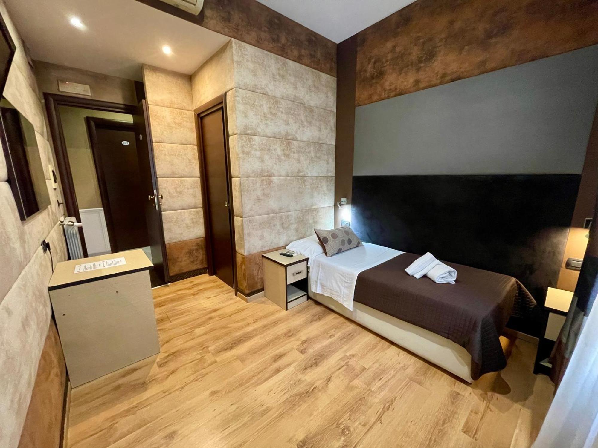 Blue Suite Vatican Guesthouse Roma Exterior foto