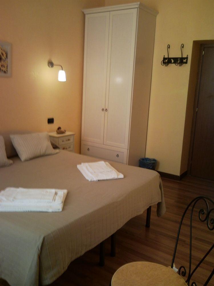 Blue Suite Vatican Guesthouse Roma Exterior foto