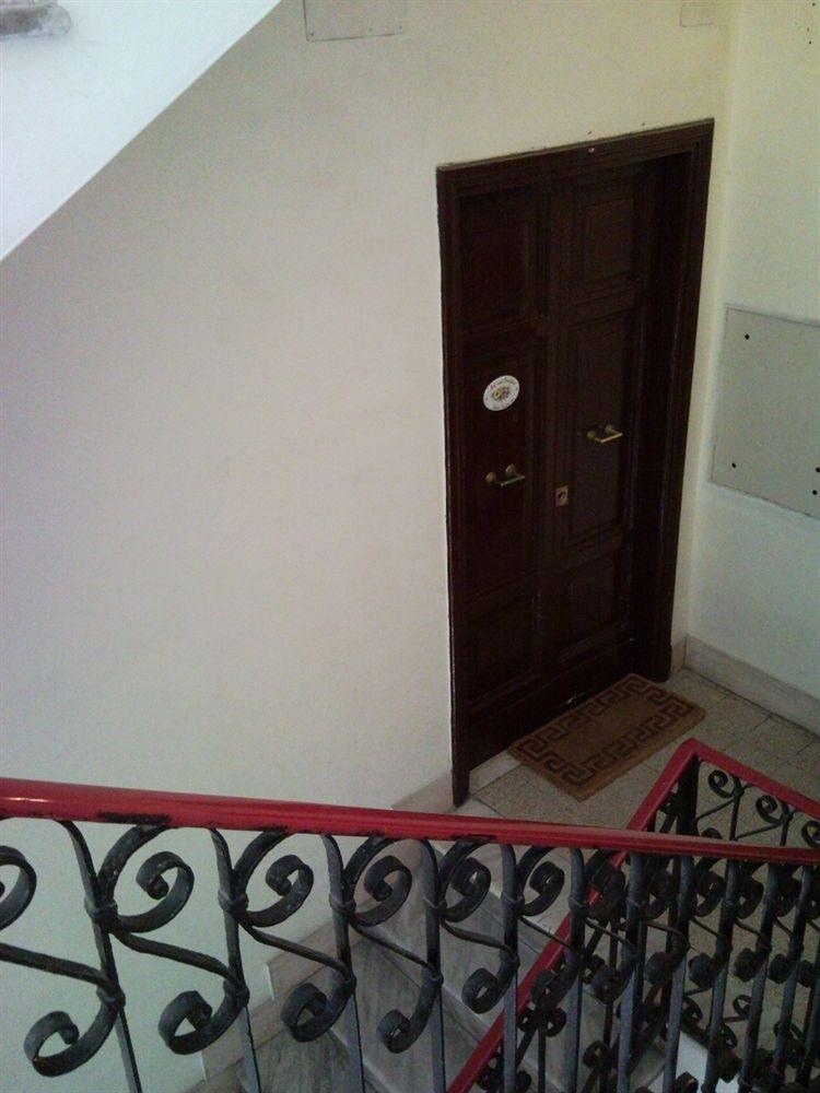 Blue Suite Vatican Guesthouse Roma Exterior foto