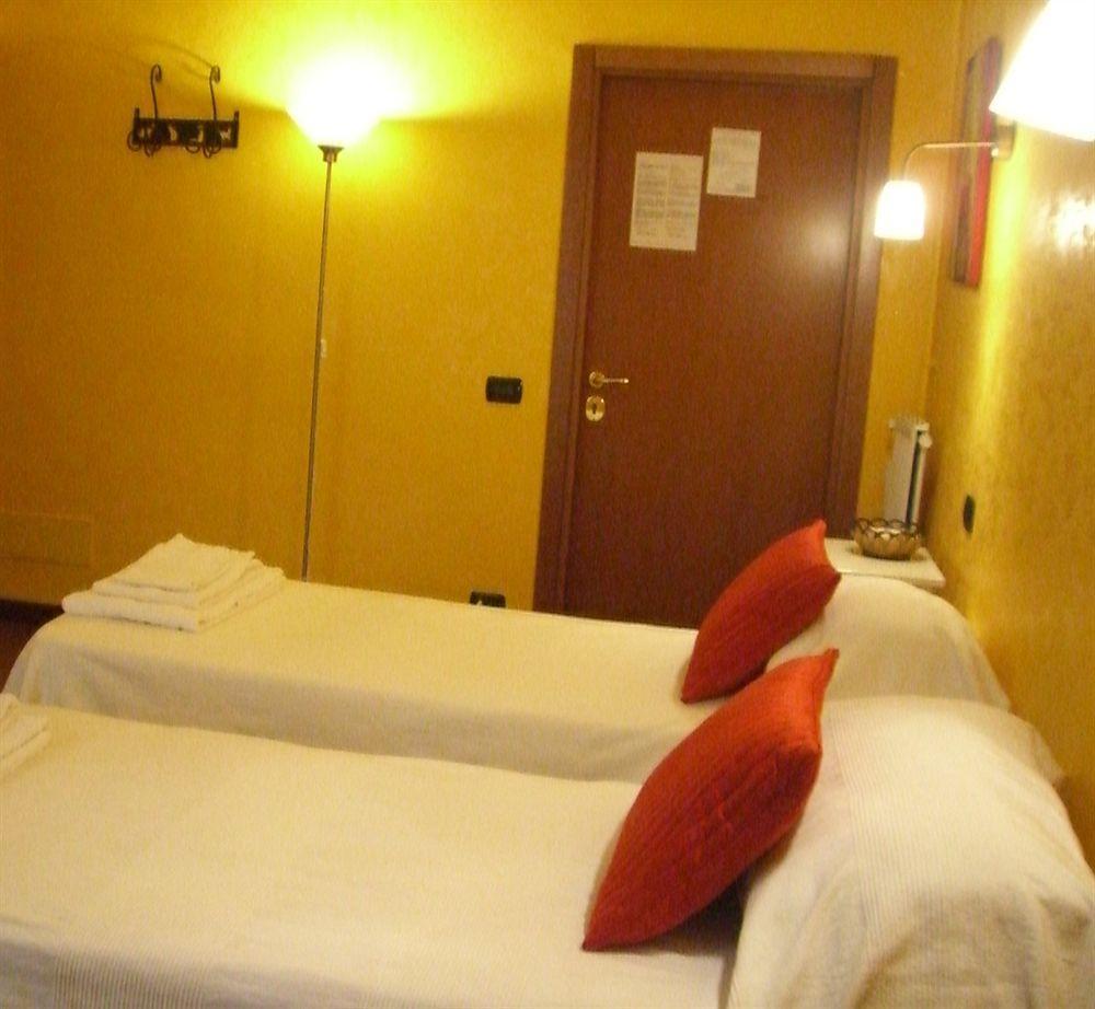 Blue Suite Vatican Guesthouse Roma Exterior foto